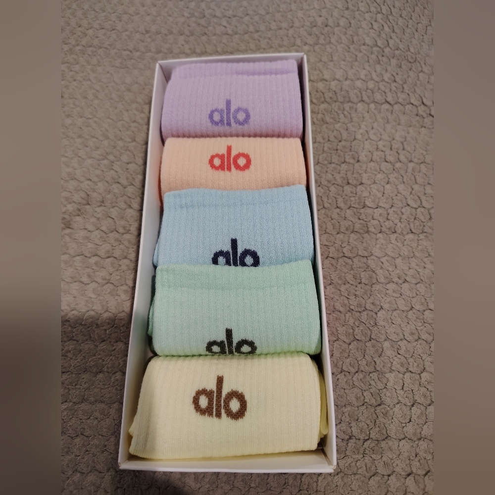 ALO Yoga Men's Pastel Socks Set - Multi-Color